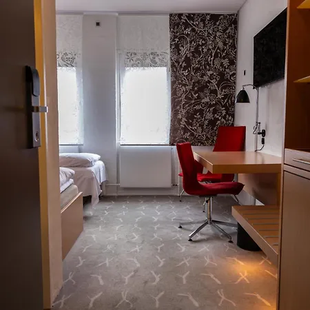 Hotel Frederik Vi's 4*