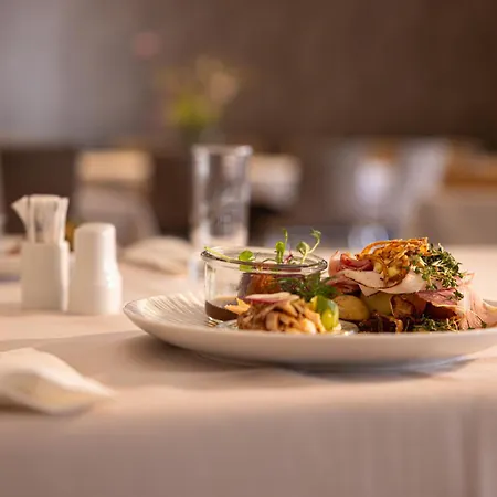 Frederik Vi's 4* Odense