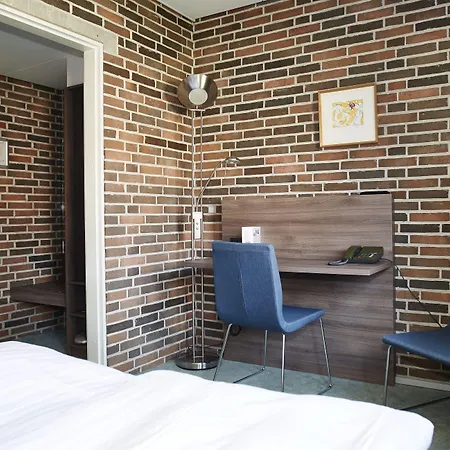 Frederik Vi's Hotel 4*