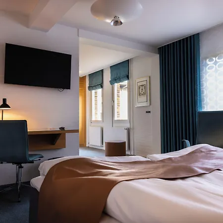Frederik Vi's Hotel 4*