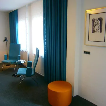 Frederik Vi's Hotel 4*