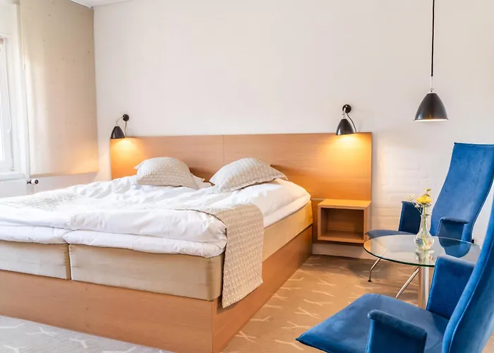 מלון Frederik Vi's 4*